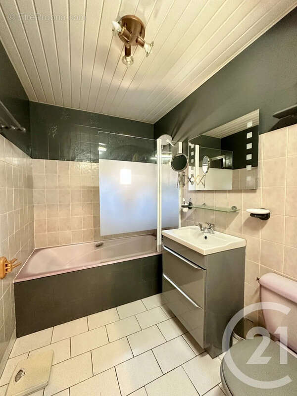 Maison 165 m² à Dangeau  - photo 10
