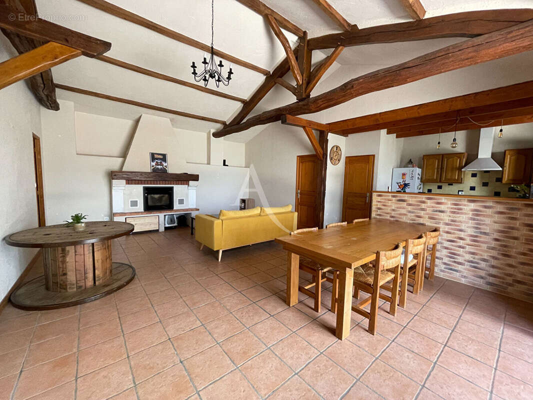 Maison à LONGEVILLE-SUR-MER