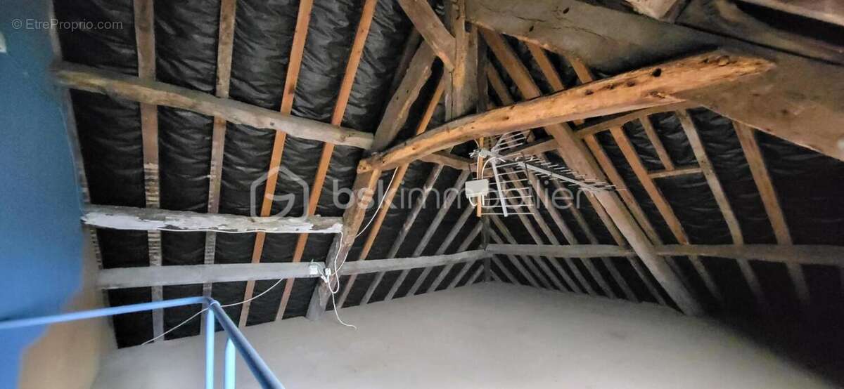 Maison à LANDELLES-ET-COUPIGNY