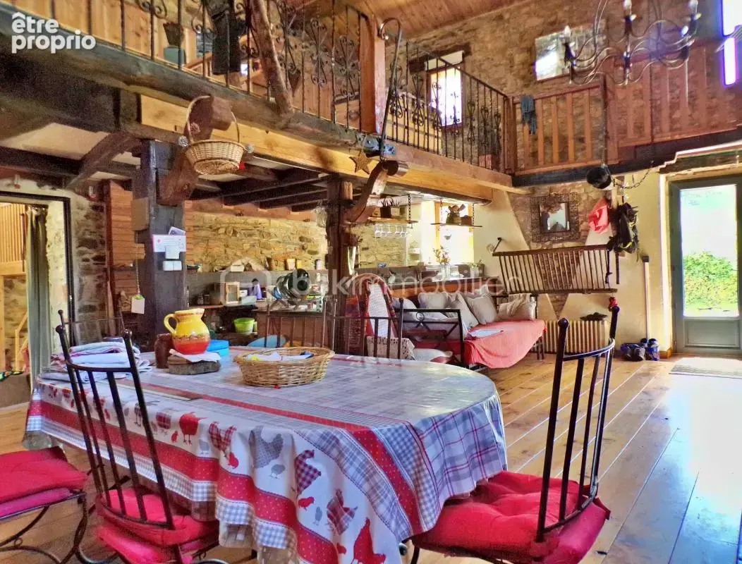  Maison de caractère de 138 m² dans un hameau au calme sur les hauteurs de Riols - photo 3