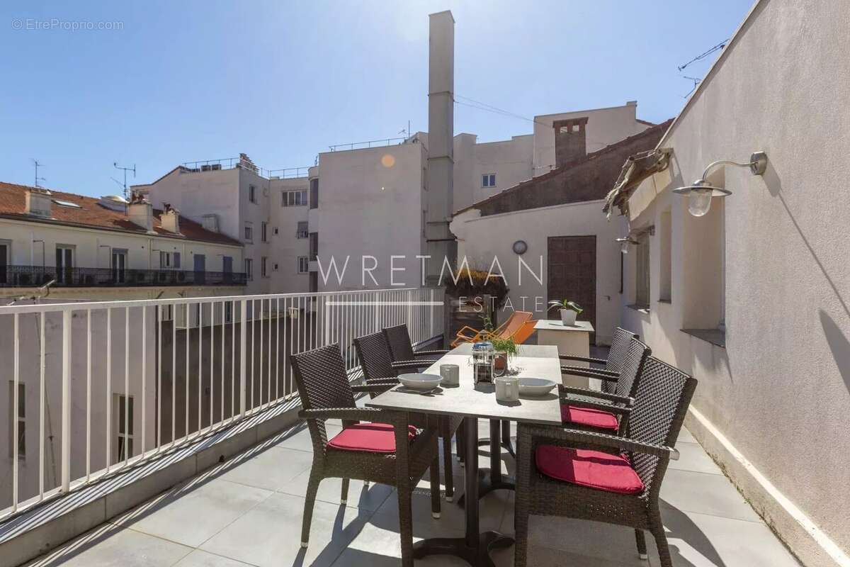 Appartement à CANNES