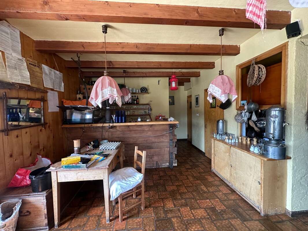Fonds de commerce et Murs à vendre NOTRE DAME DE BELLECOMBE (73), Bar licence4, restaurant, CA 283 KE - photo 8