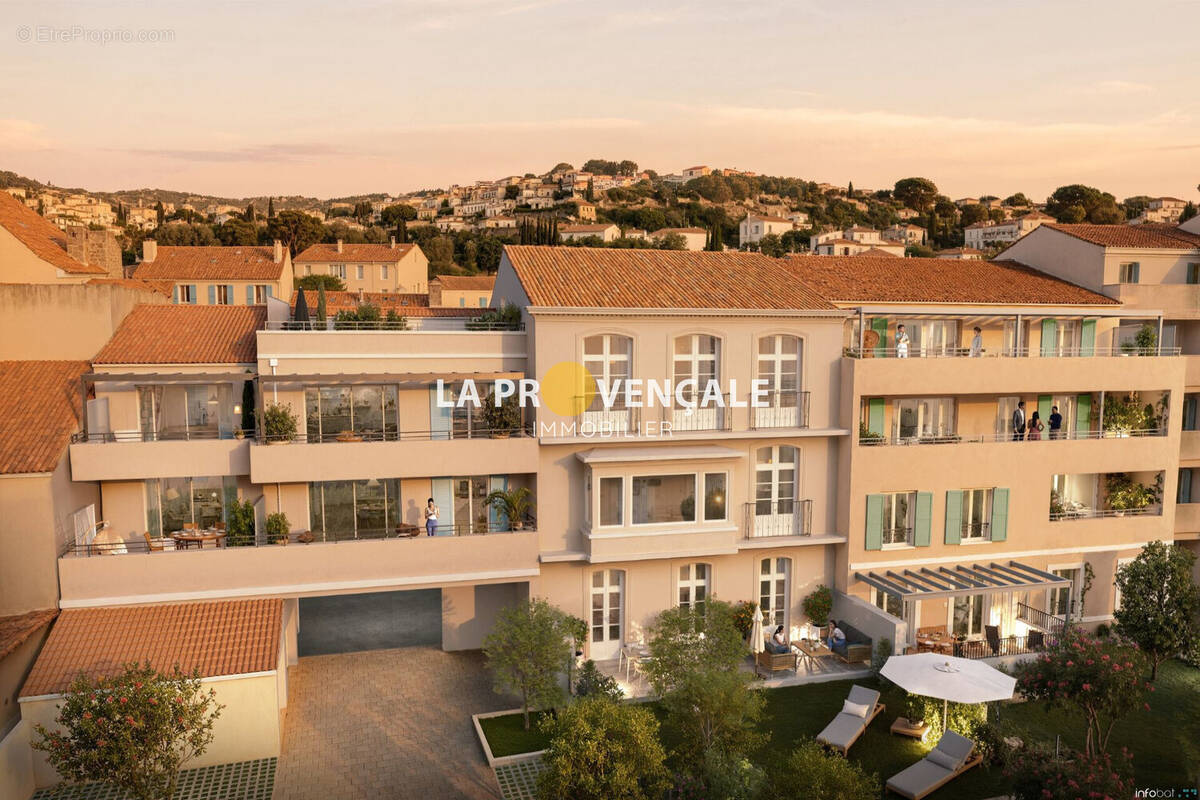 Appartement à HYERES