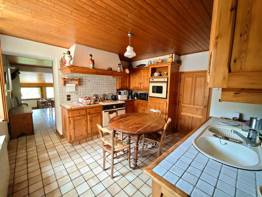 Maison à FAVERGES