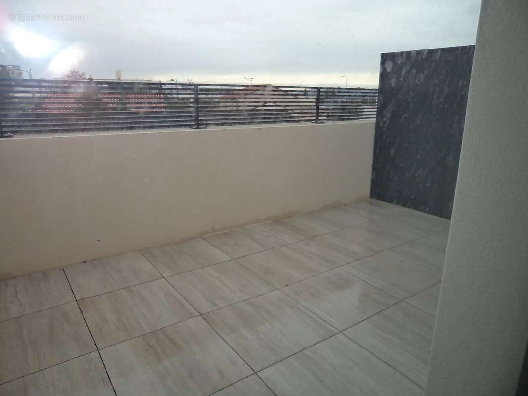 Appartement à JUVIGNAC