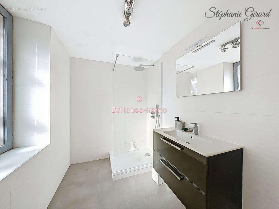 Maison 206 m² à Chaingy  - photo 9