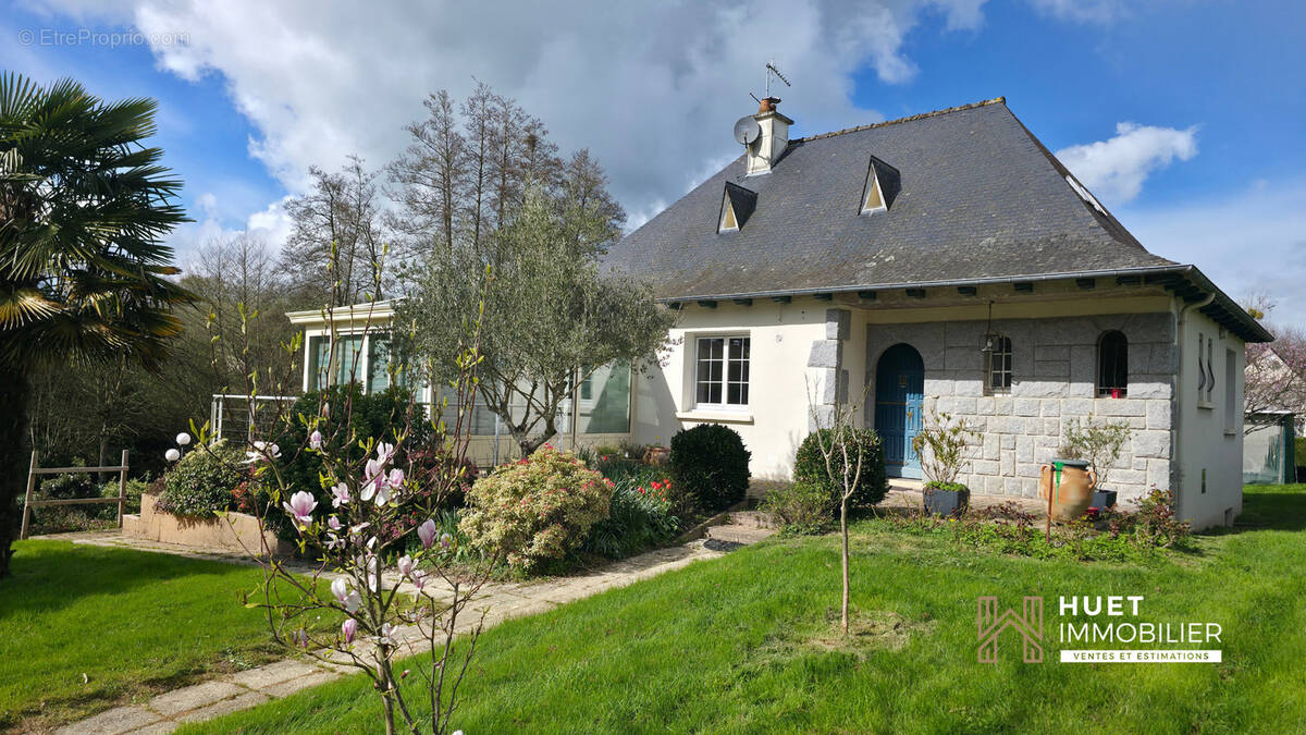 Maison à GRAND-FOUGERAY