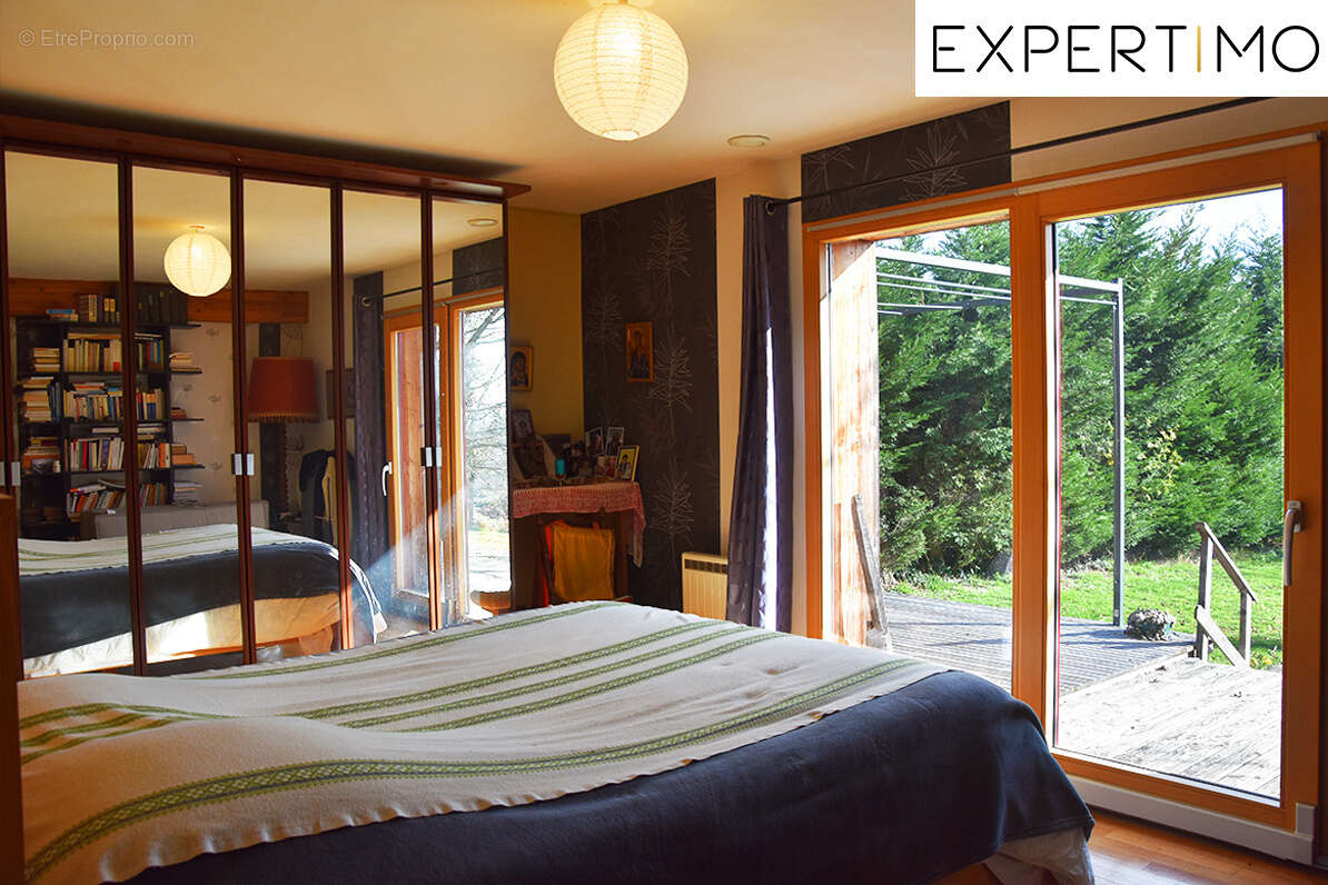 Maison à SAINTE-CHRISTINE