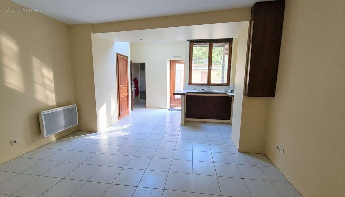 Appartement à MAULE