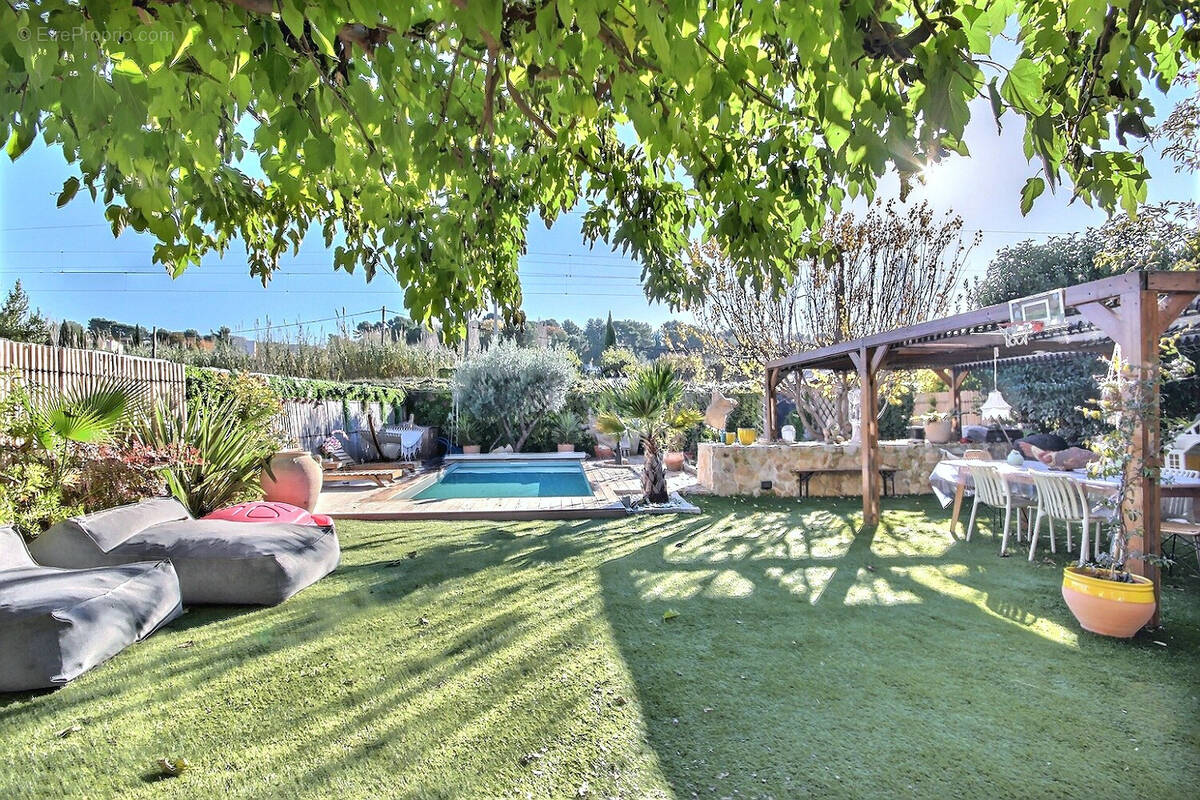 Appartement à AUBAGNE