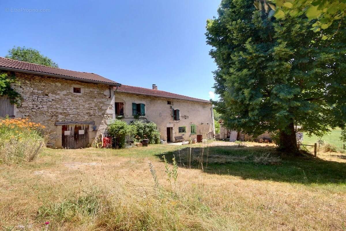 Maison à PRESLES