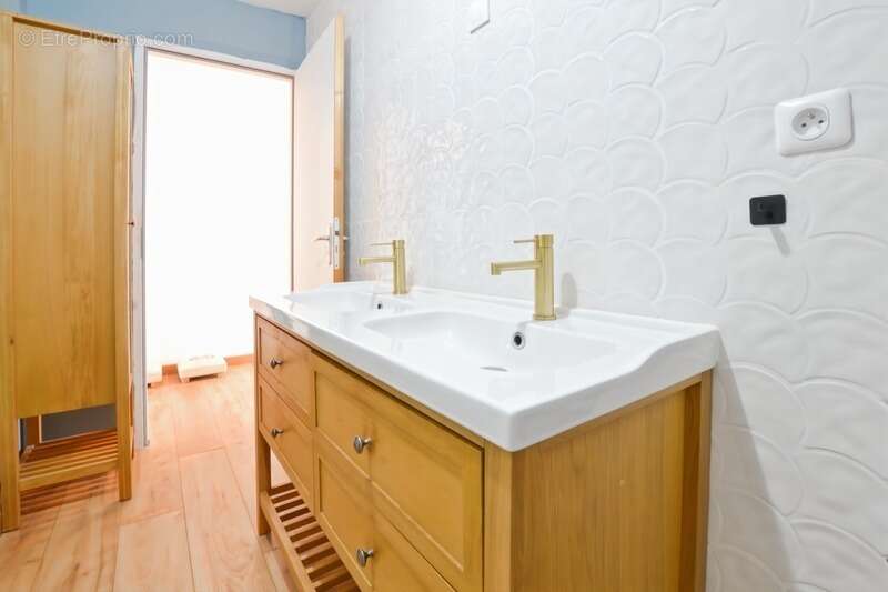 Maison à CESSENON-SUR-ORB