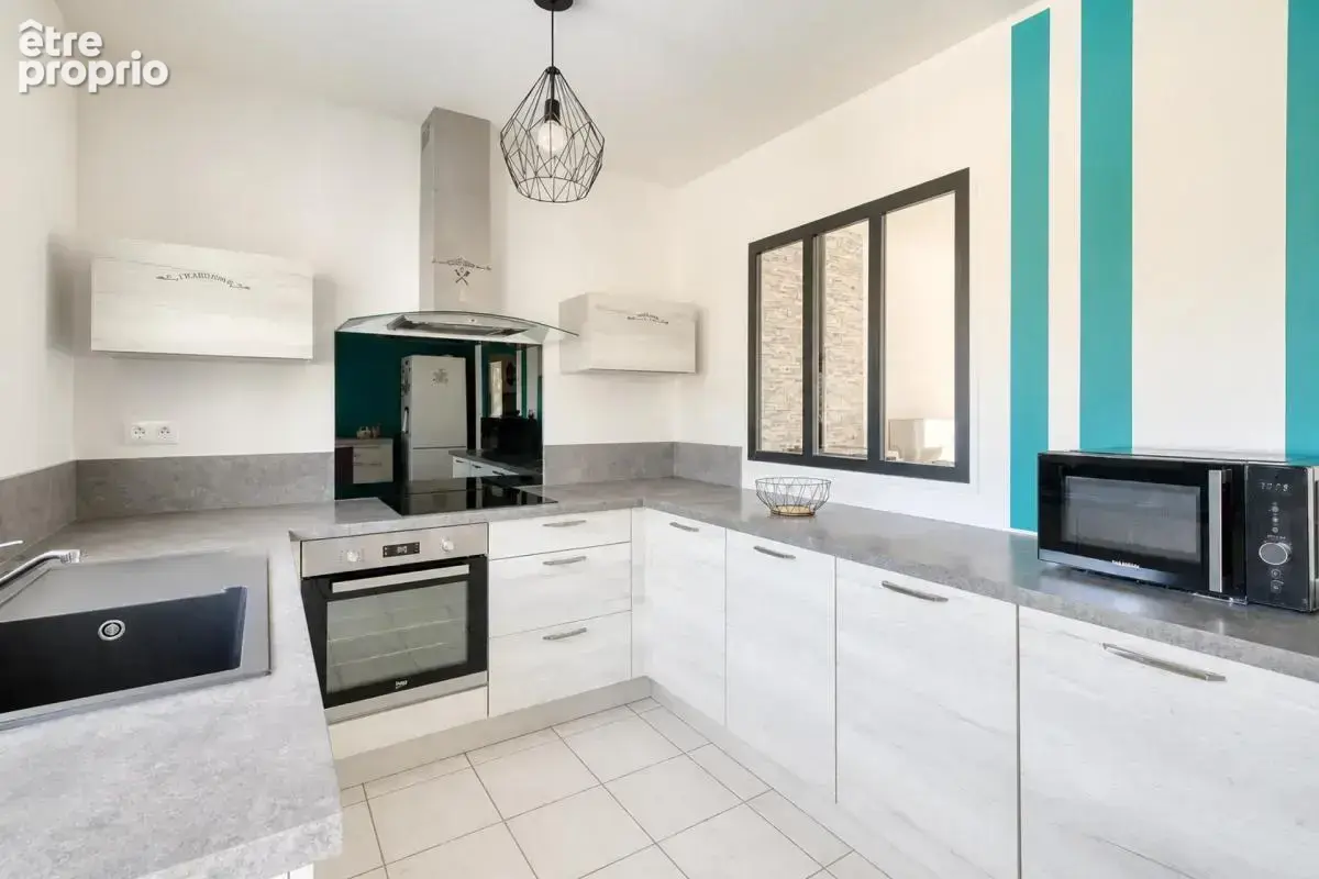Maison de 4 pièces de 84 m² à Cravans - photo 8