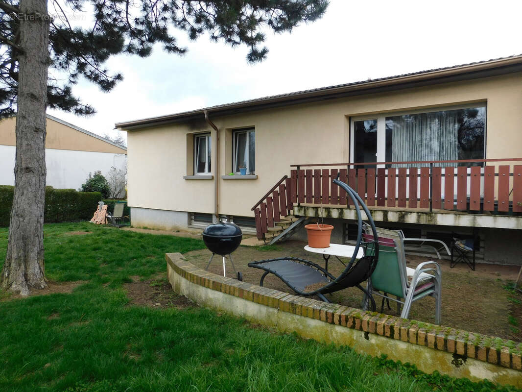 Maison à SEICHAMPS