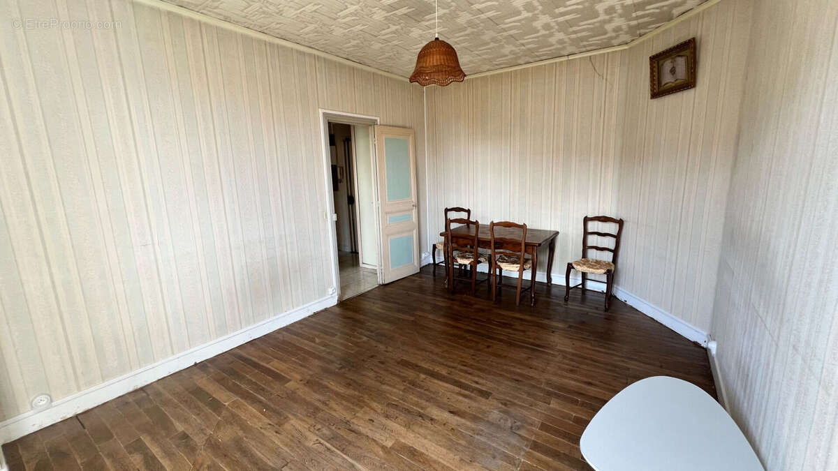 Appartement à LIVRY-GARGAN