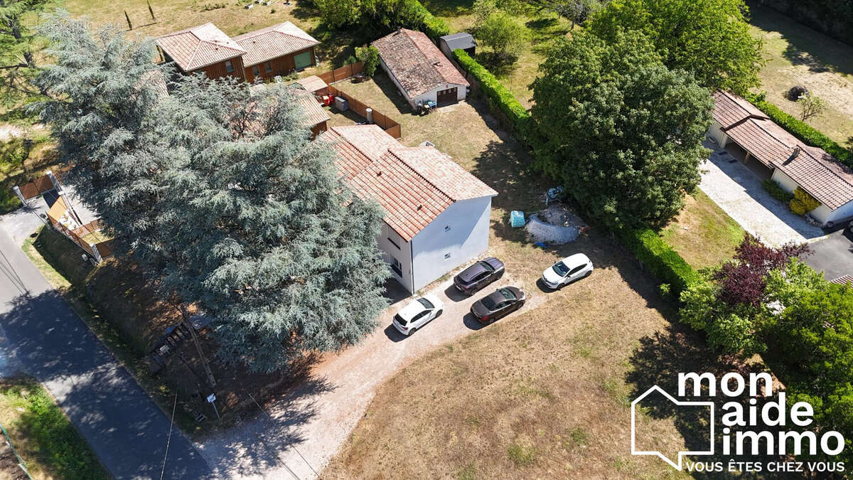 Maison 157 m² à Sadirac  - photo 9
