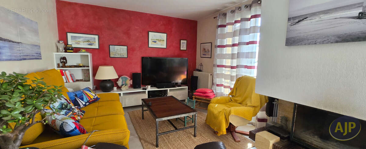 Maison à MARTIGNAS-SUR-JALLE