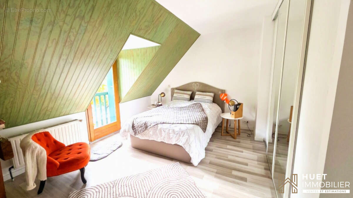 Maison de type 6 sur terrain de 486 m2 - photo 9