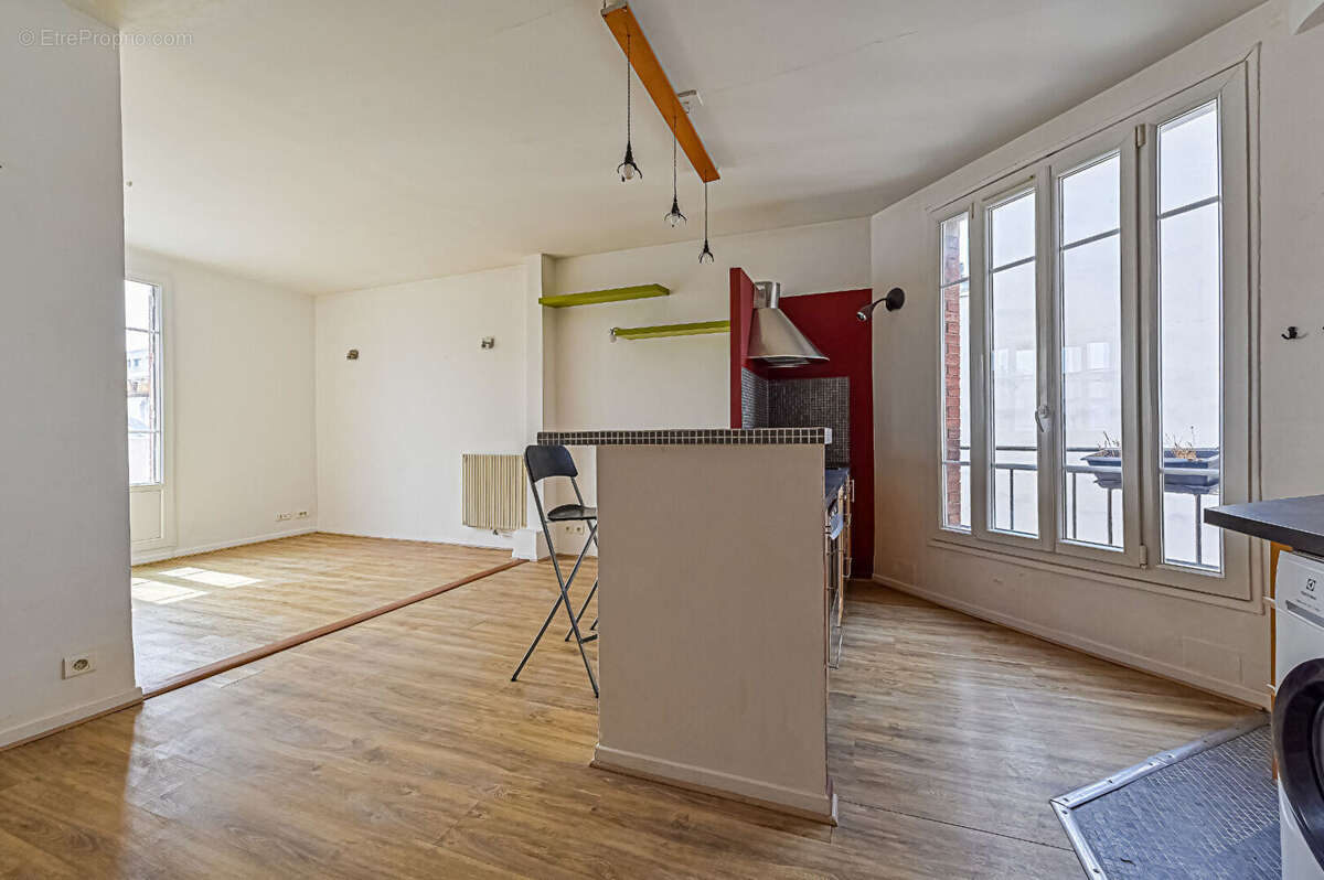 Appartement à PARIS-19E