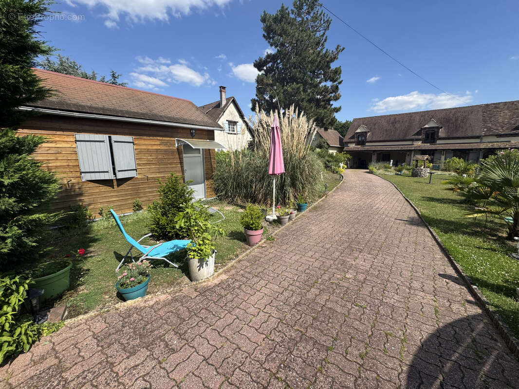 Maison à EZY-SUR-EURE