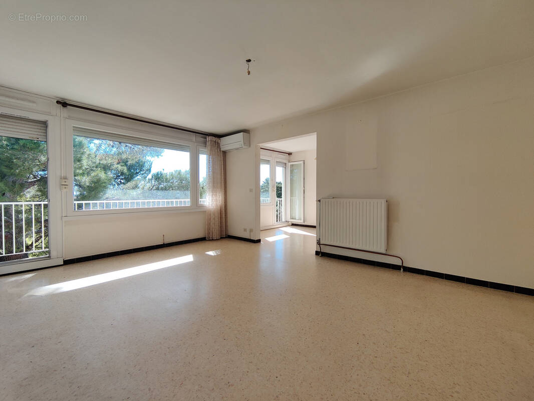 Appartement à NIMES