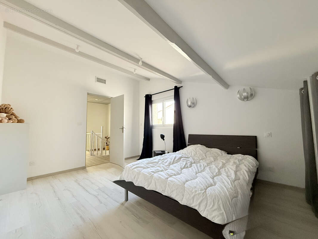 Appartement à PEZENAS