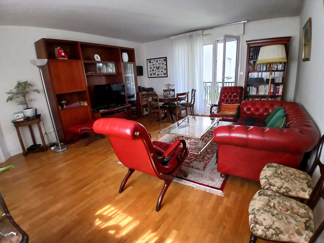 Appartement à PARIS-12E