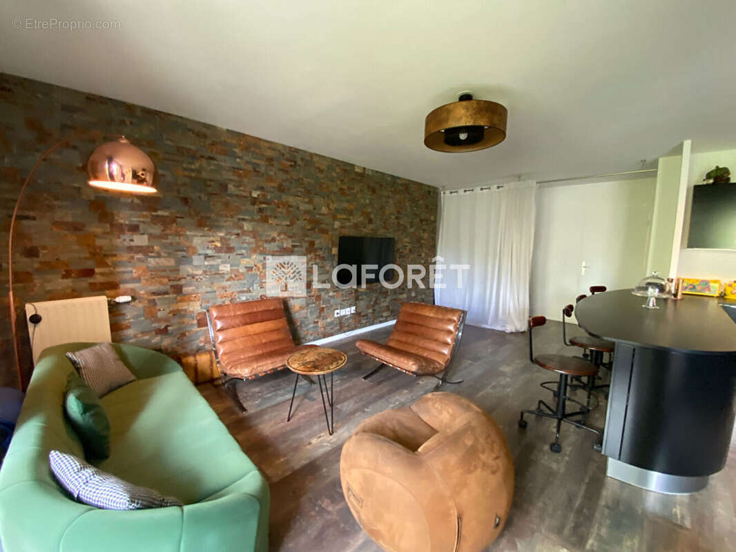 Appartement à NANTERRE