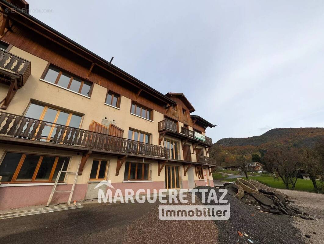 Appartement à SAINT-JEOIRE