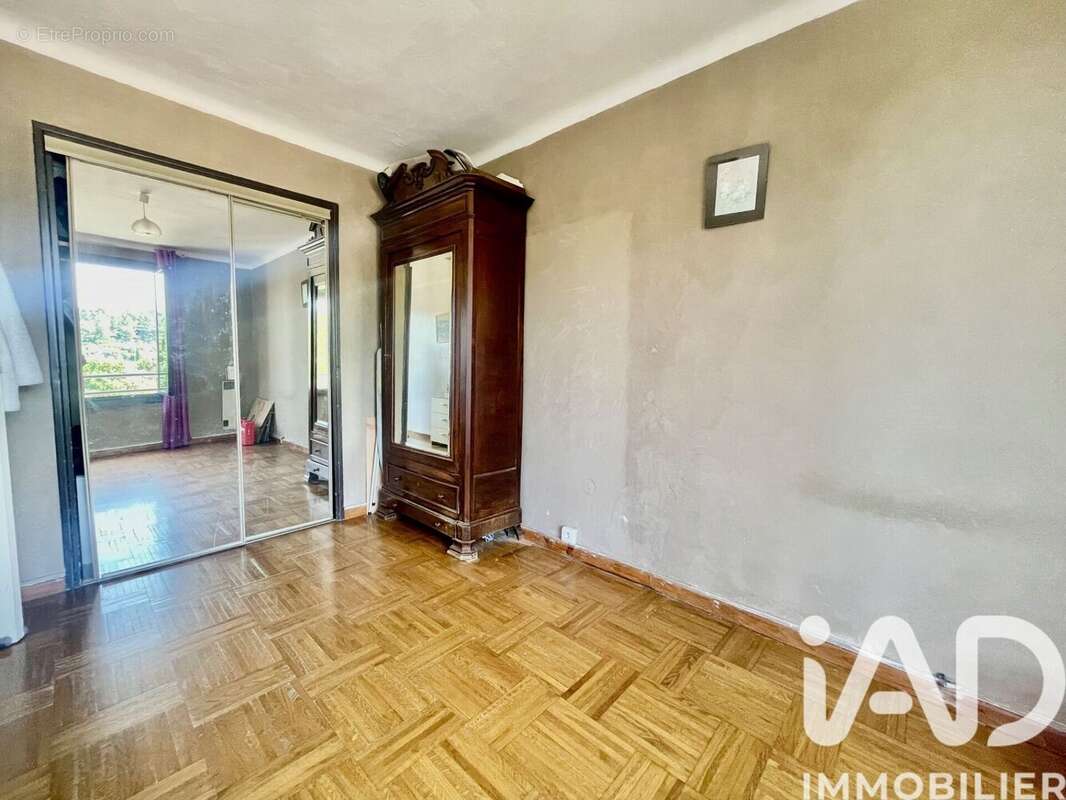 Photo 9 - Appartement à GARDANNE