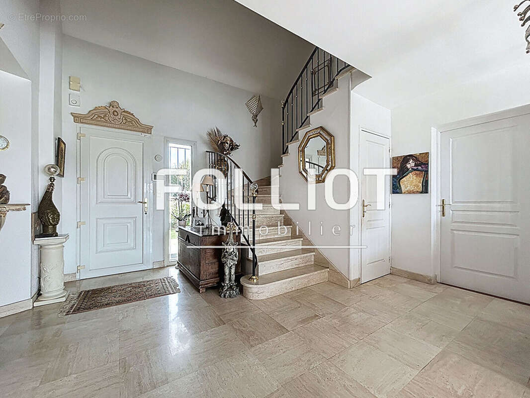 Maison à LONGUEVILLE