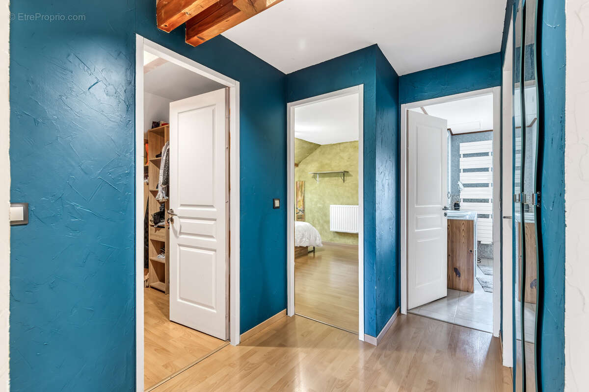 Maison à SAINT-PIERRE-DE-CURTILLE