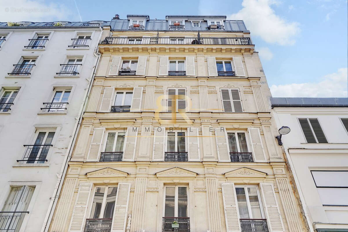 Appartement à PARIS-9E