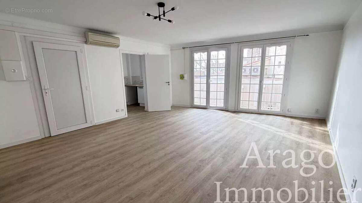 Appartement à ESPIRA-DE-L'AGLY