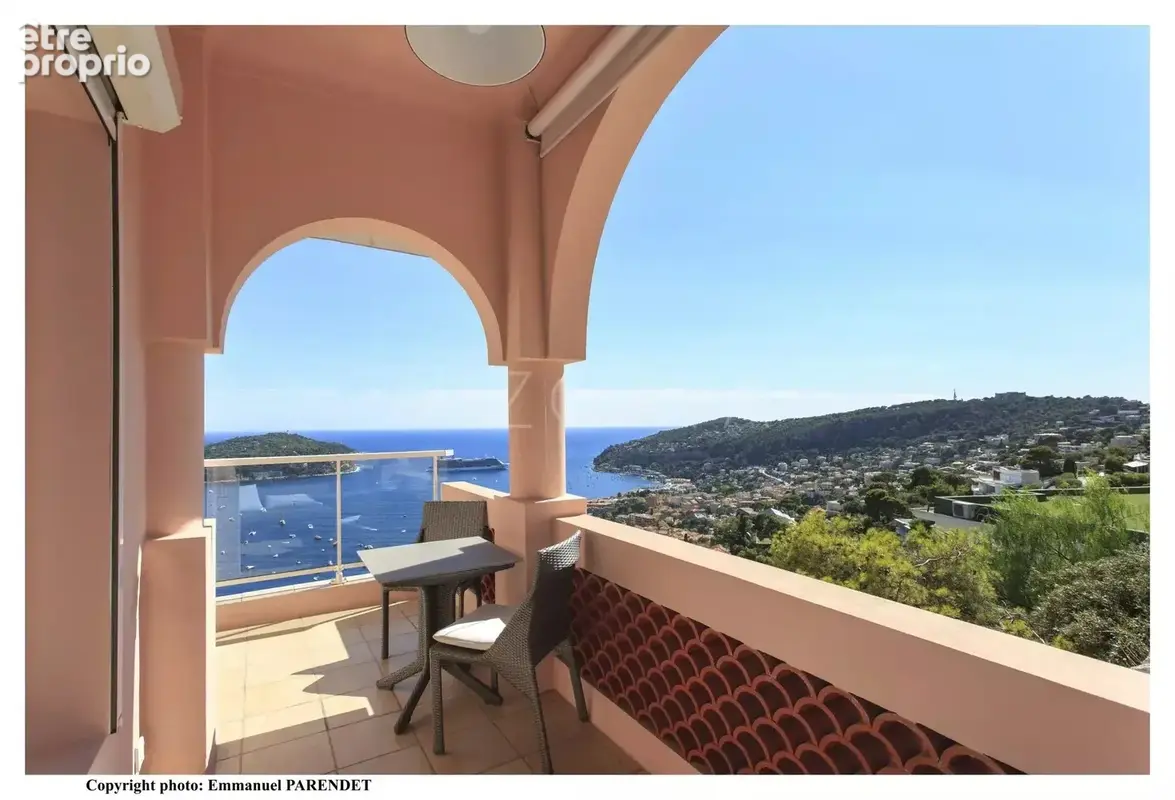 Corne d’Or – Dernier étage de villa, vue mer panoramique - photo 2