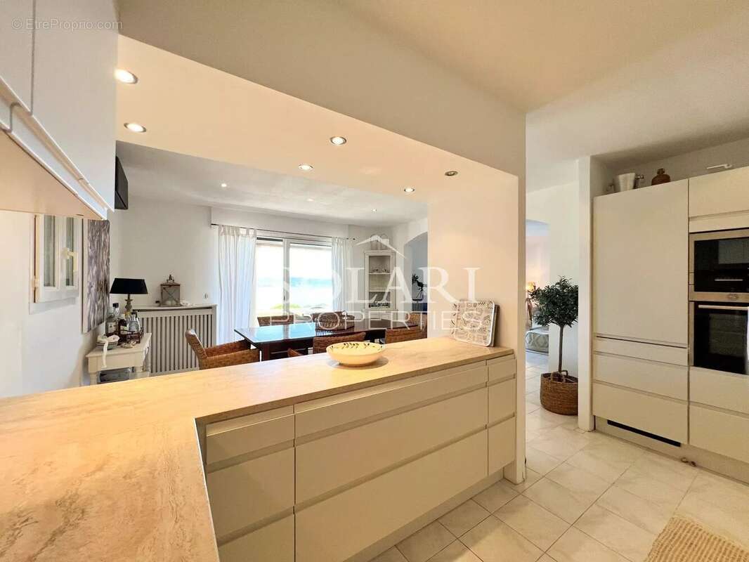 Maison à THEOULE-SUR-MER