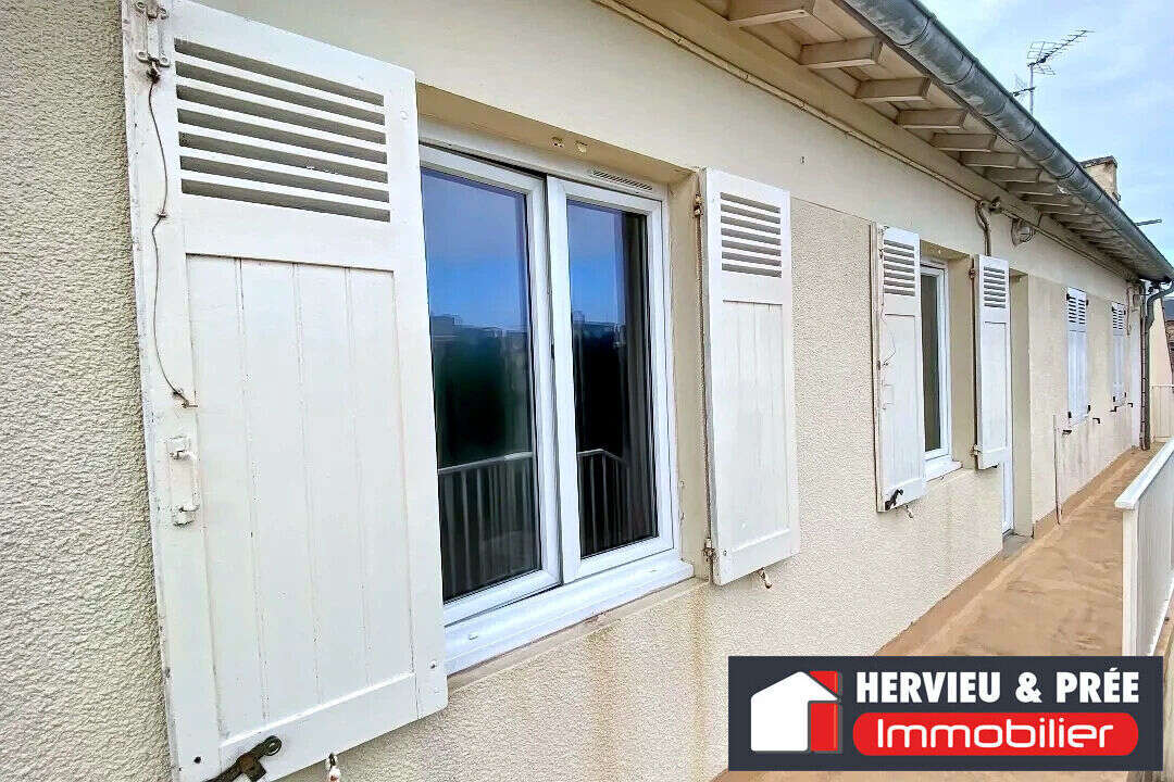 Appartement à LUC-SUR-MER