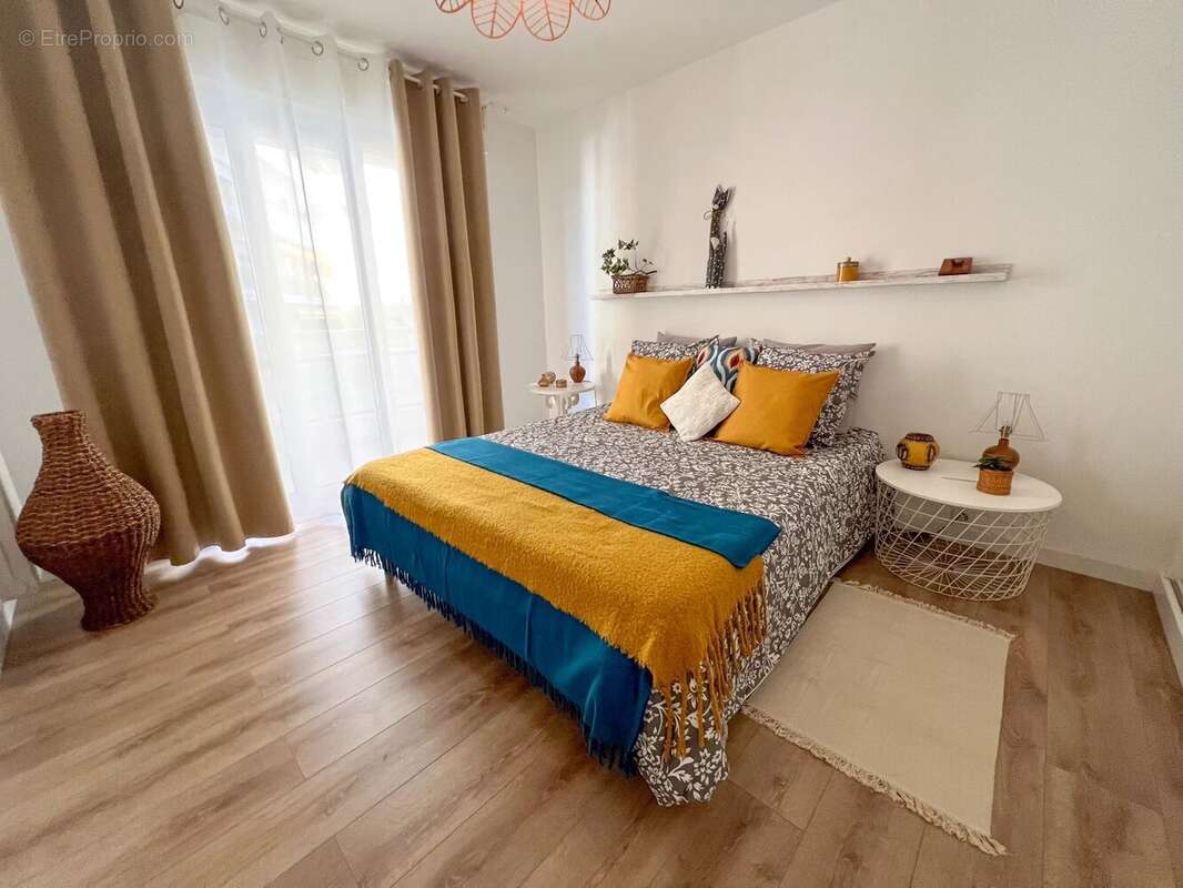 Appartement à LE CANNET