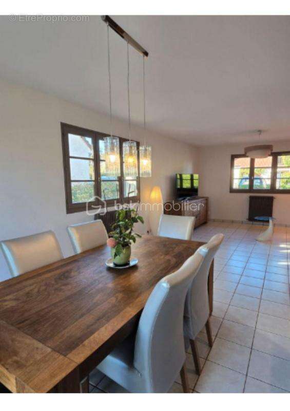 Maison à SAINT-CYR-EN-VAL