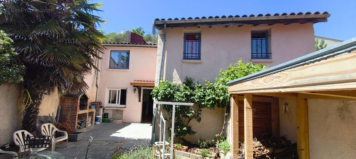 Maison à COURNON-D'AUVERGNE
