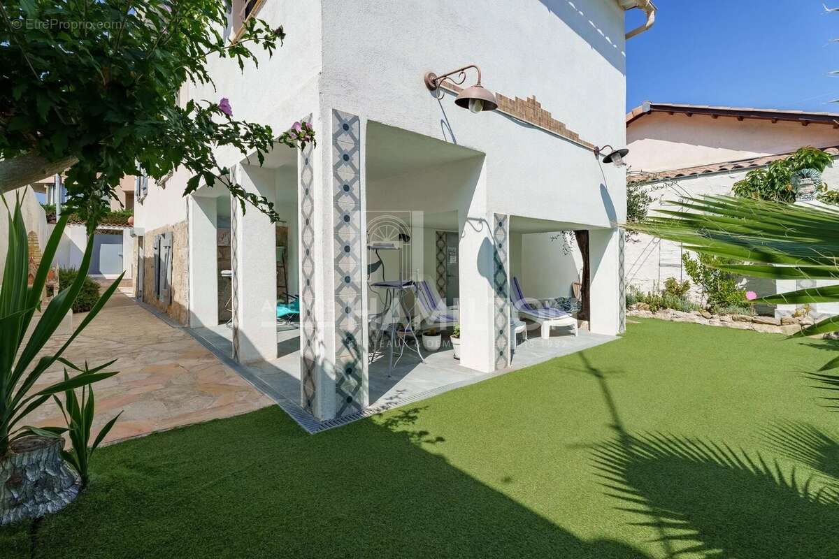 Maison de pêcheur entièrement rénovée - photo 11