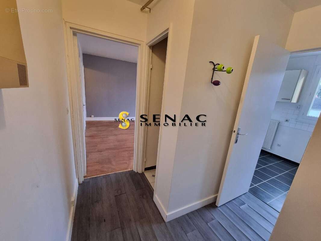 Appartement à FREPILLON