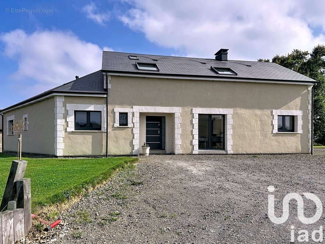 Maison 171 m² à Cavigny  - photo 6
