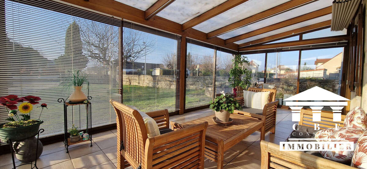 Maison à SAINT-MARCEL