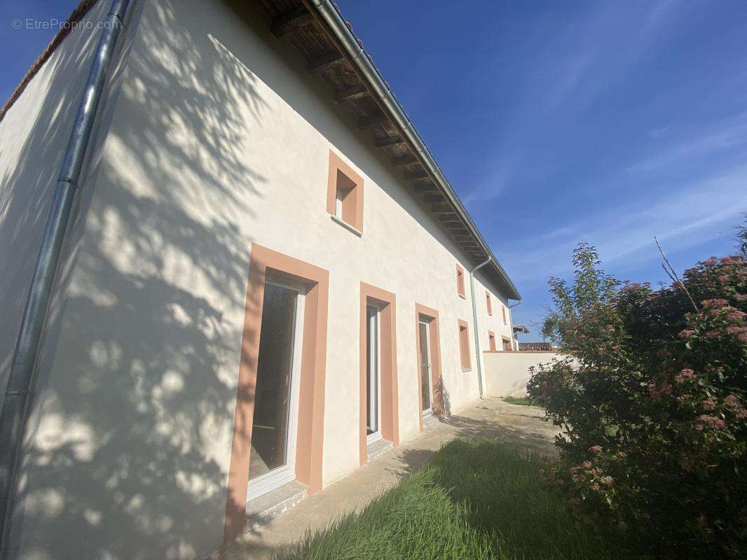 Maison à BRUGUIERES