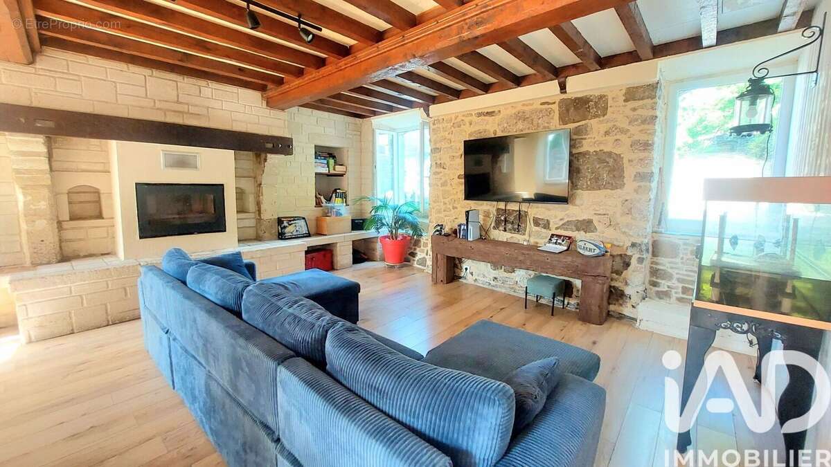 Maison 122 m² à Golleville  - photo 7
