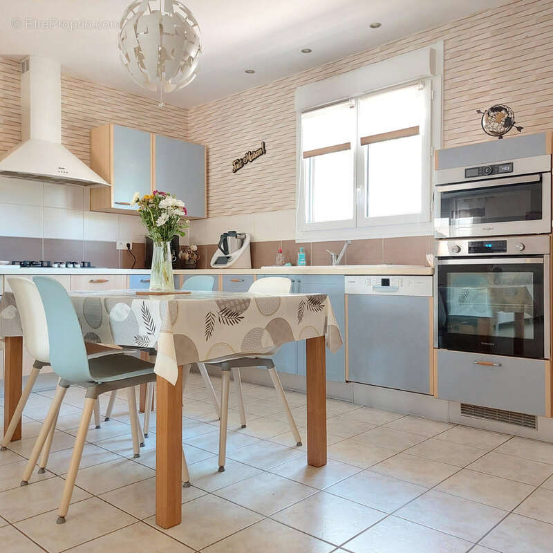 Maison à vendre 5 pièces CAMPSAS (82)avec garage attenant et double garage indépendant, piscine, terrasse couverte, puits, sur 2 - photo 17