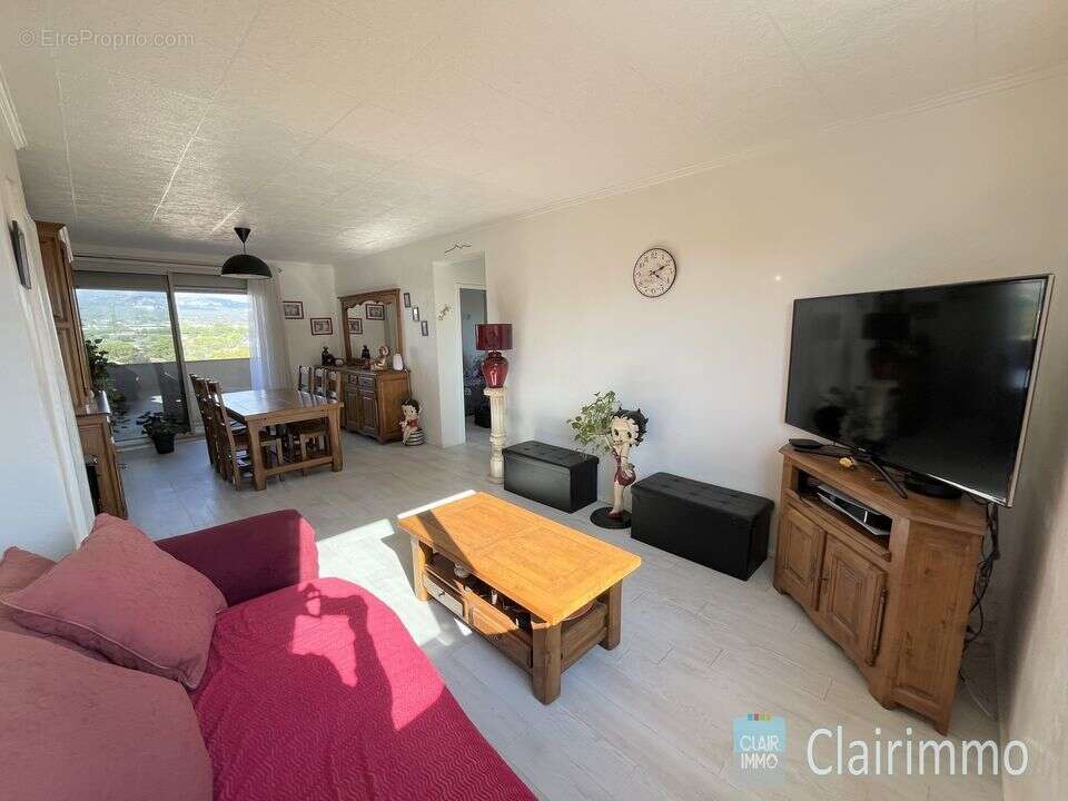 Appartement à MARSEILLE-13E