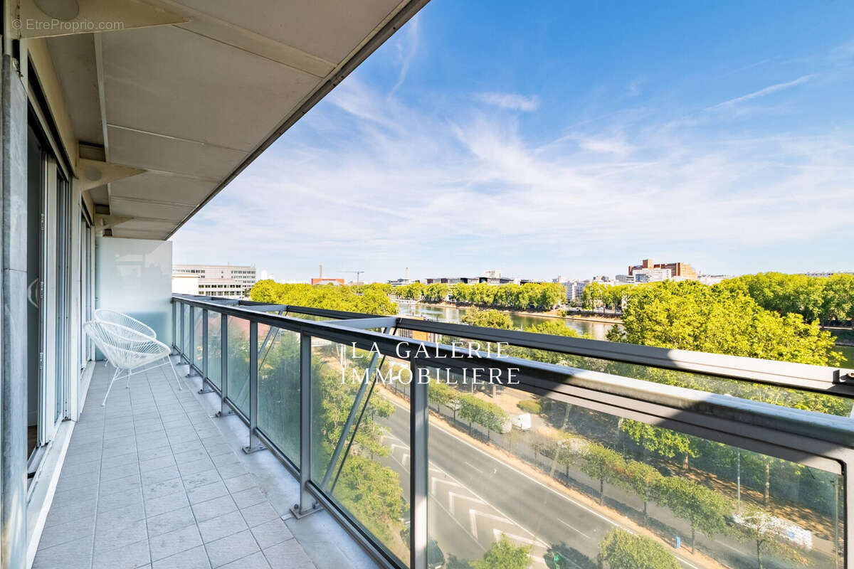 Appartement 97 m² à Asnieres-Sur-Seine  - photo 1