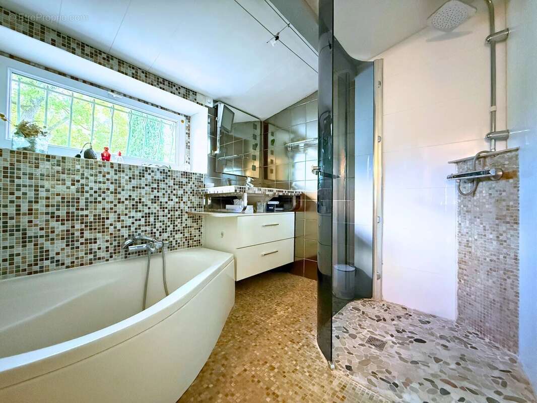 Maison à AIX-EN-PROVENCE